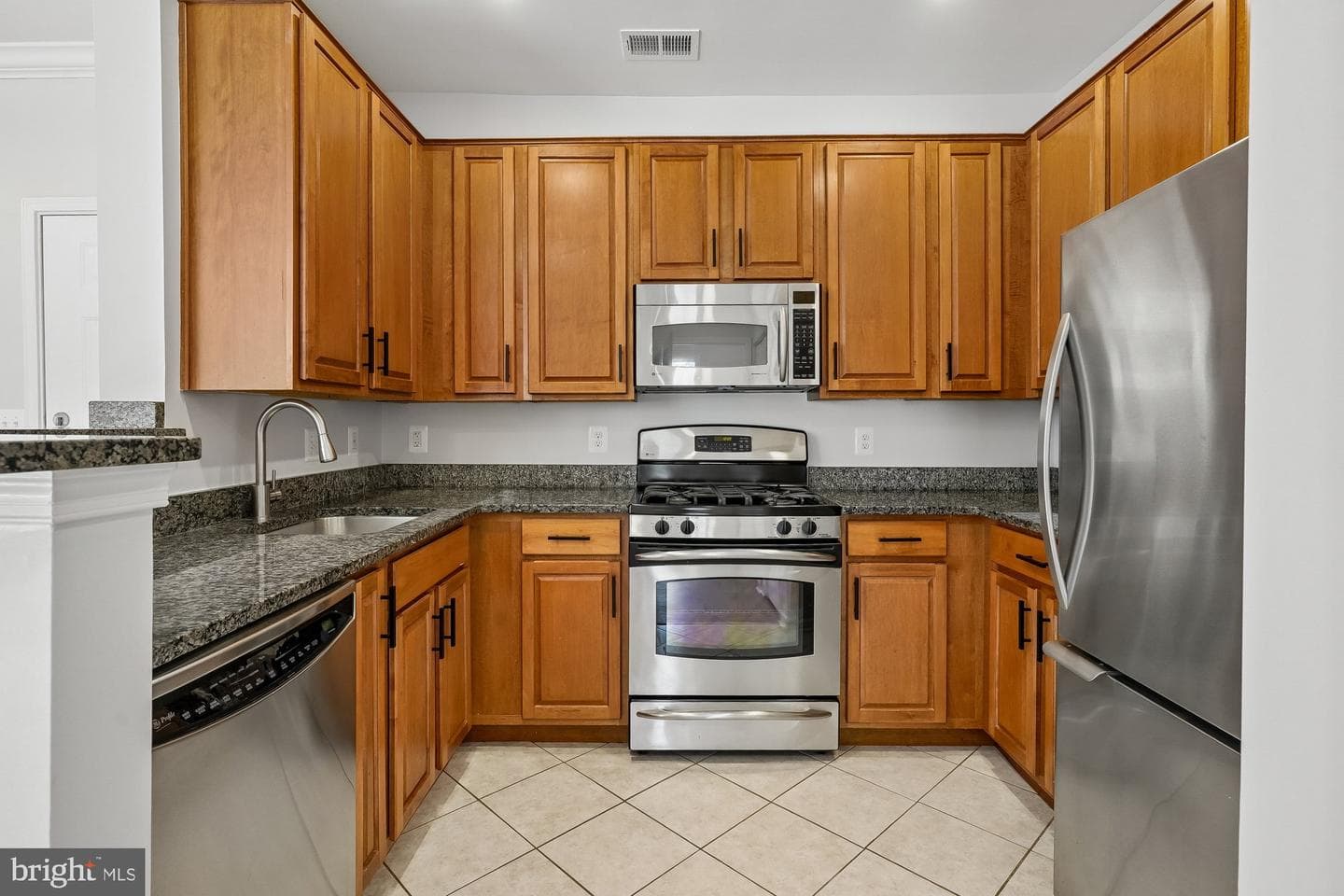 12000 Market Street #371 photo 4
