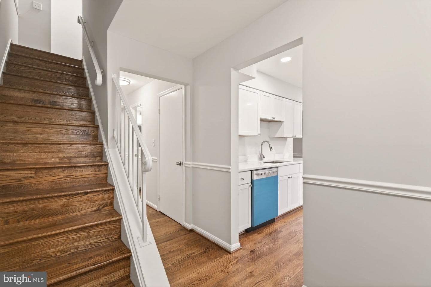 8219 Doctor Craik Court photo 5