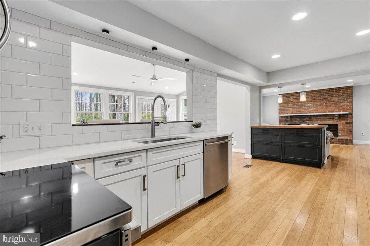 13113 Madonna Lane photo 13