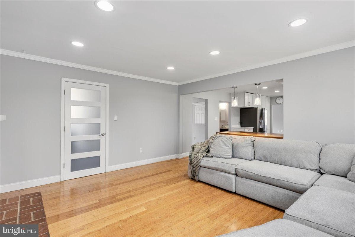 13113 Madonna Lane photo 19
