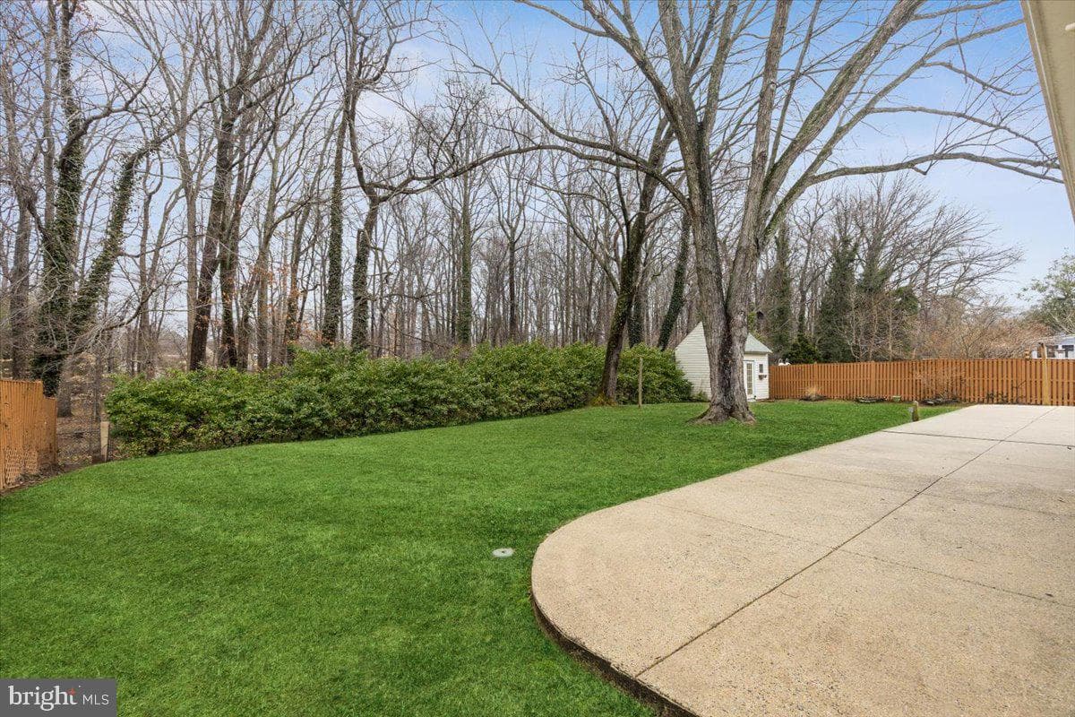 13113 Madonna Lane photo 37
