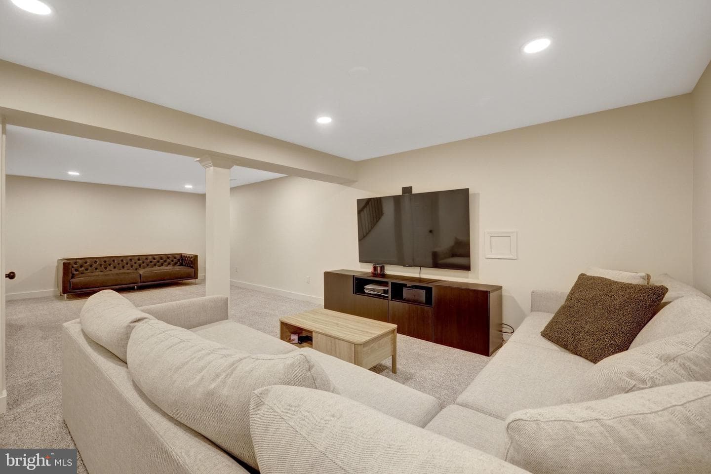 2818 Center Ridge Drive photo 43