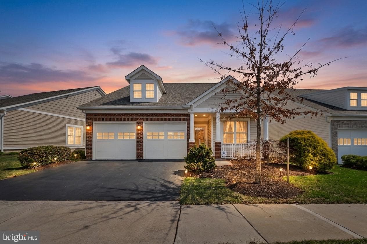 8911 Periwinkle Blue Court