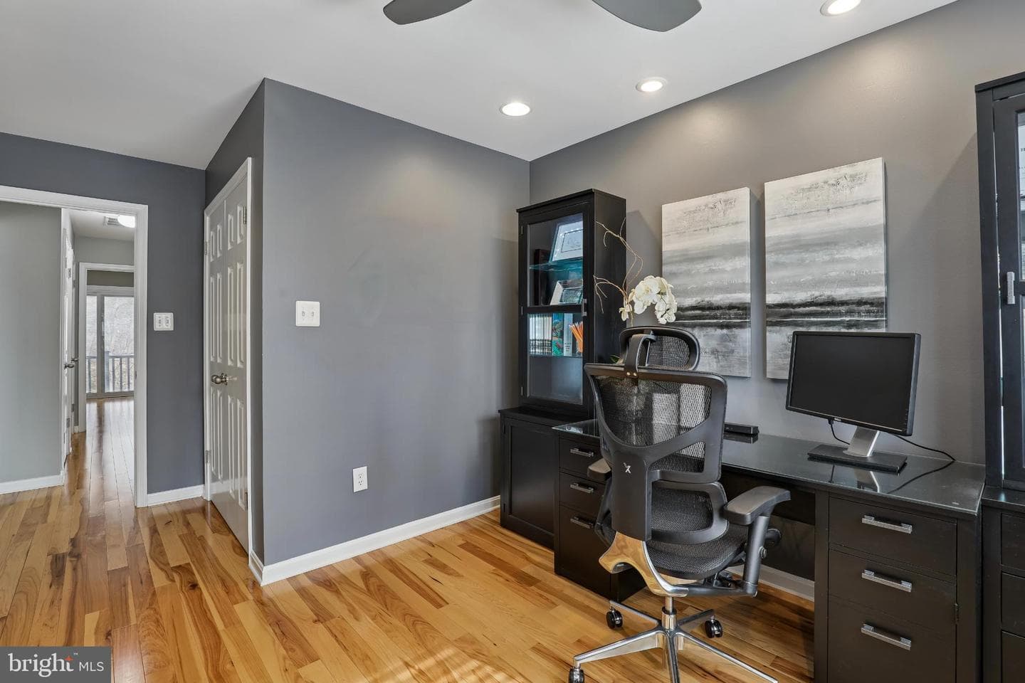 8019 Galla Knoll Circle photo 37
