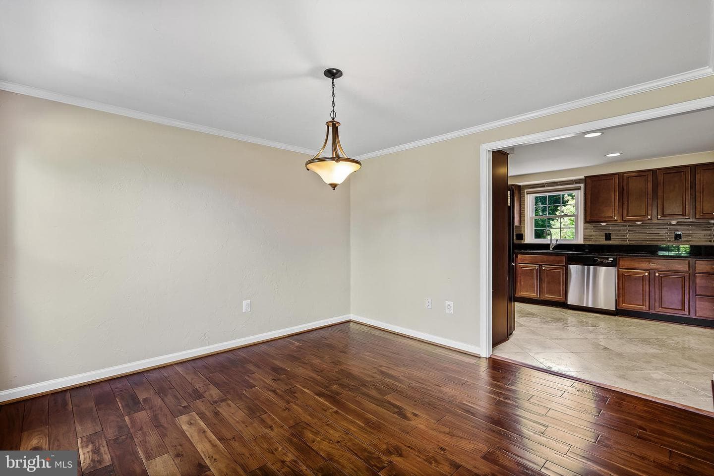 6110 Green Cap Place photo 11