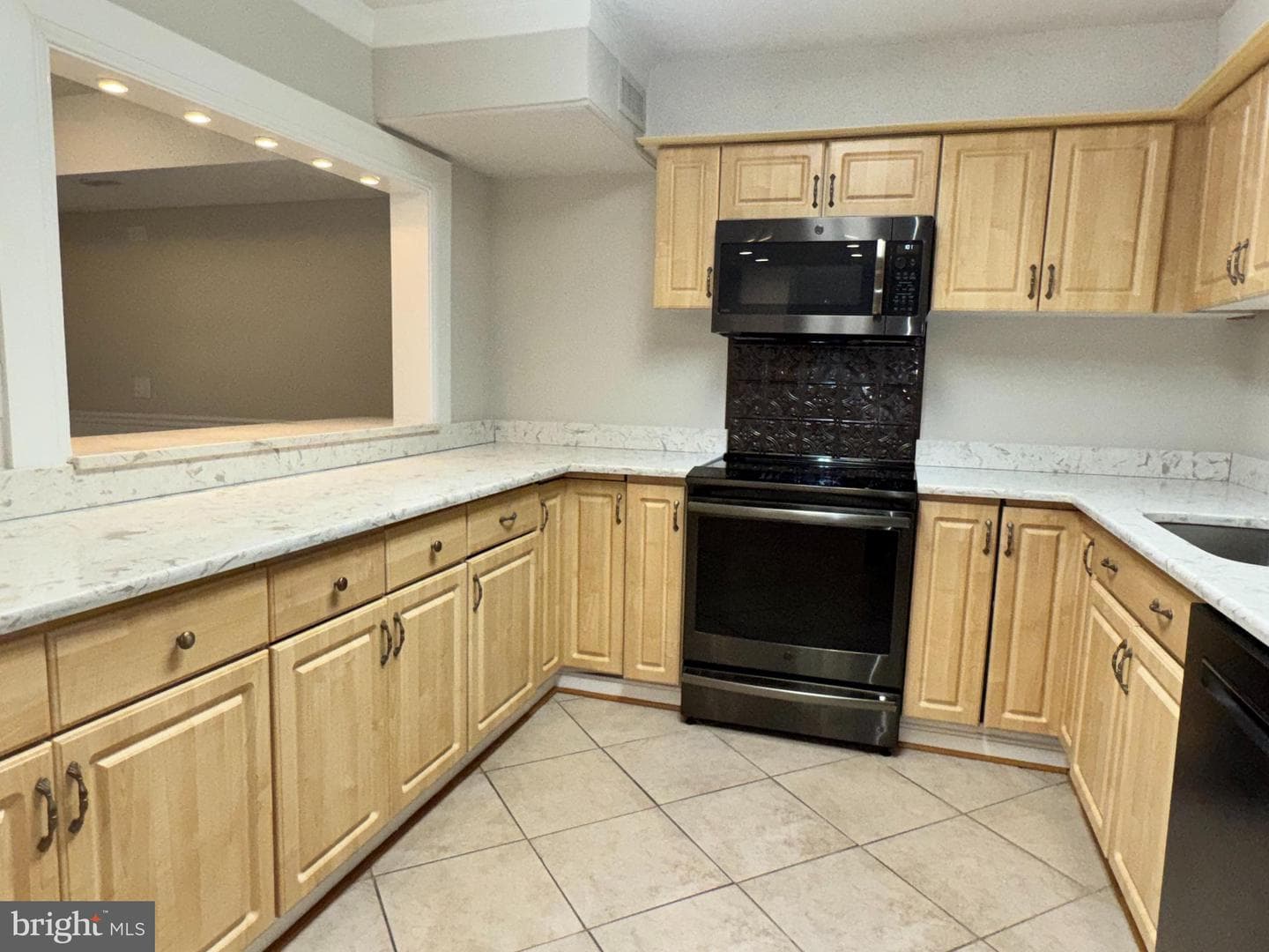 3800 Powell Lane #302 photo 3