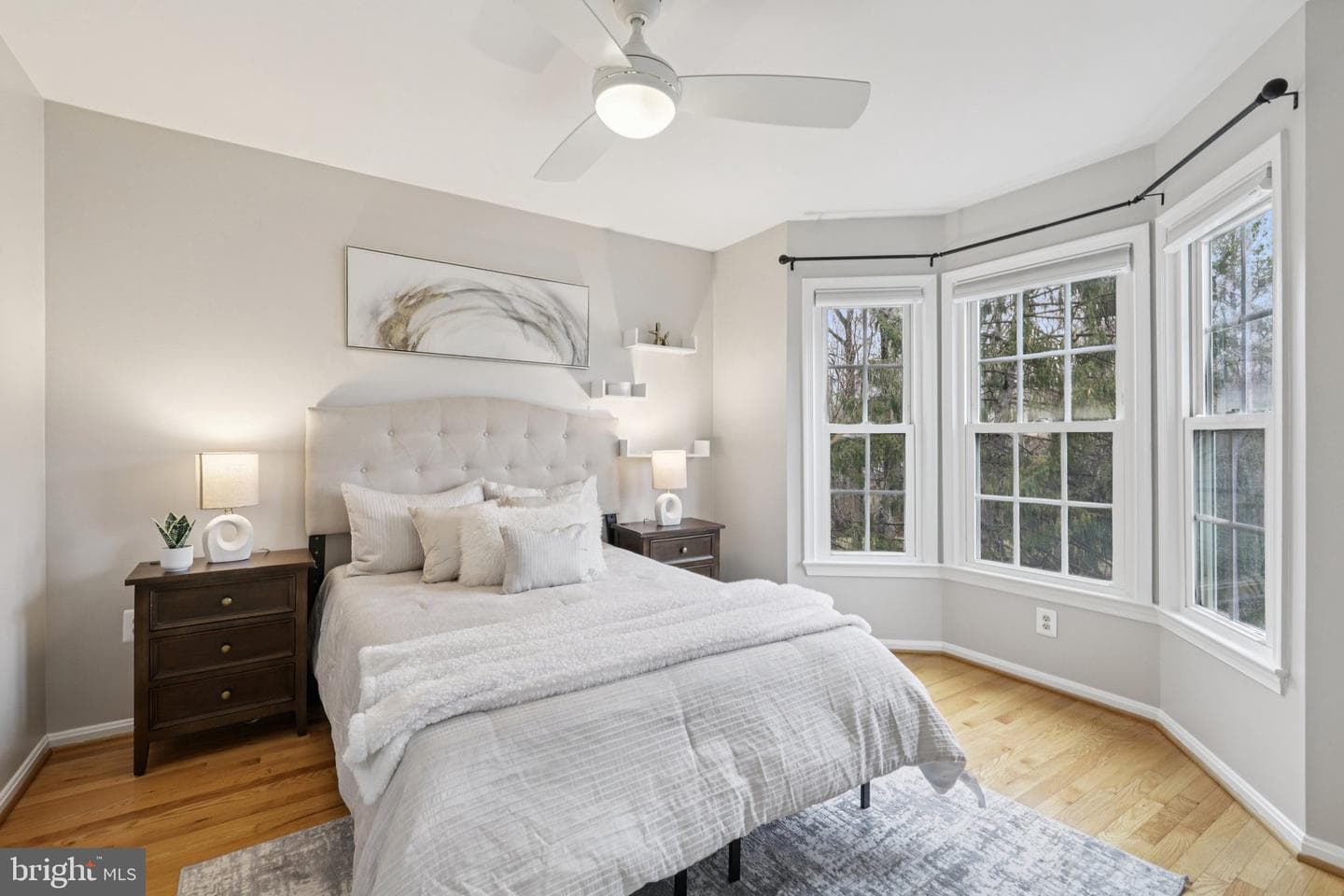 8413 Hollis Lane photo 32
