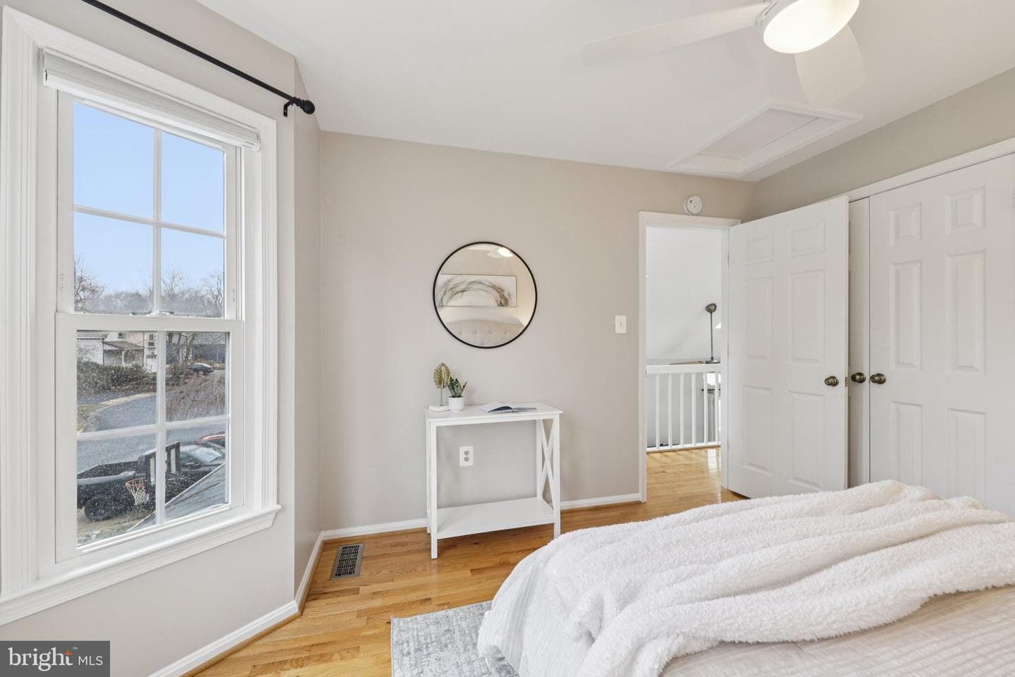 8413 Hollis Lane photo 34