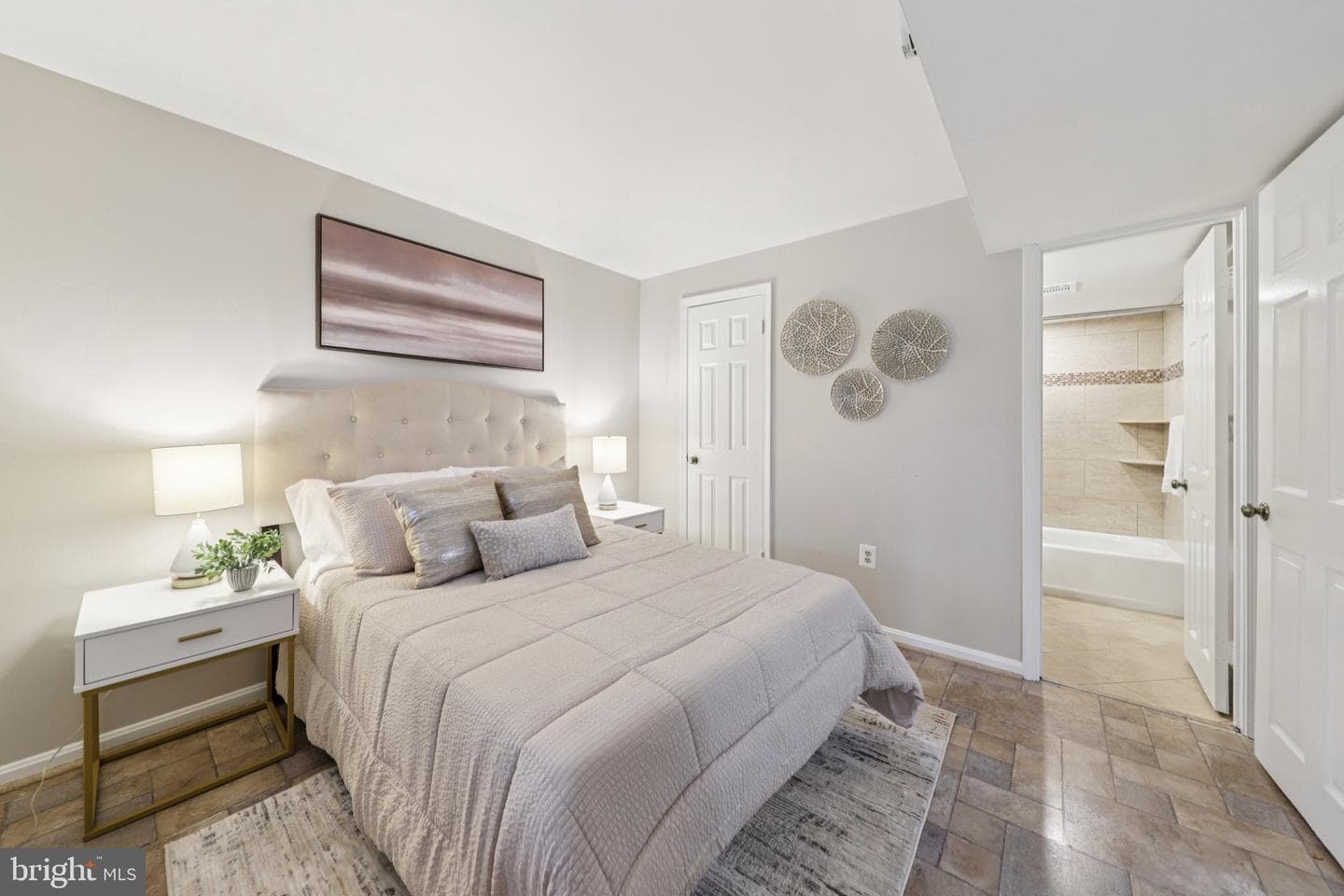 8413 Hollis Lane photo 44