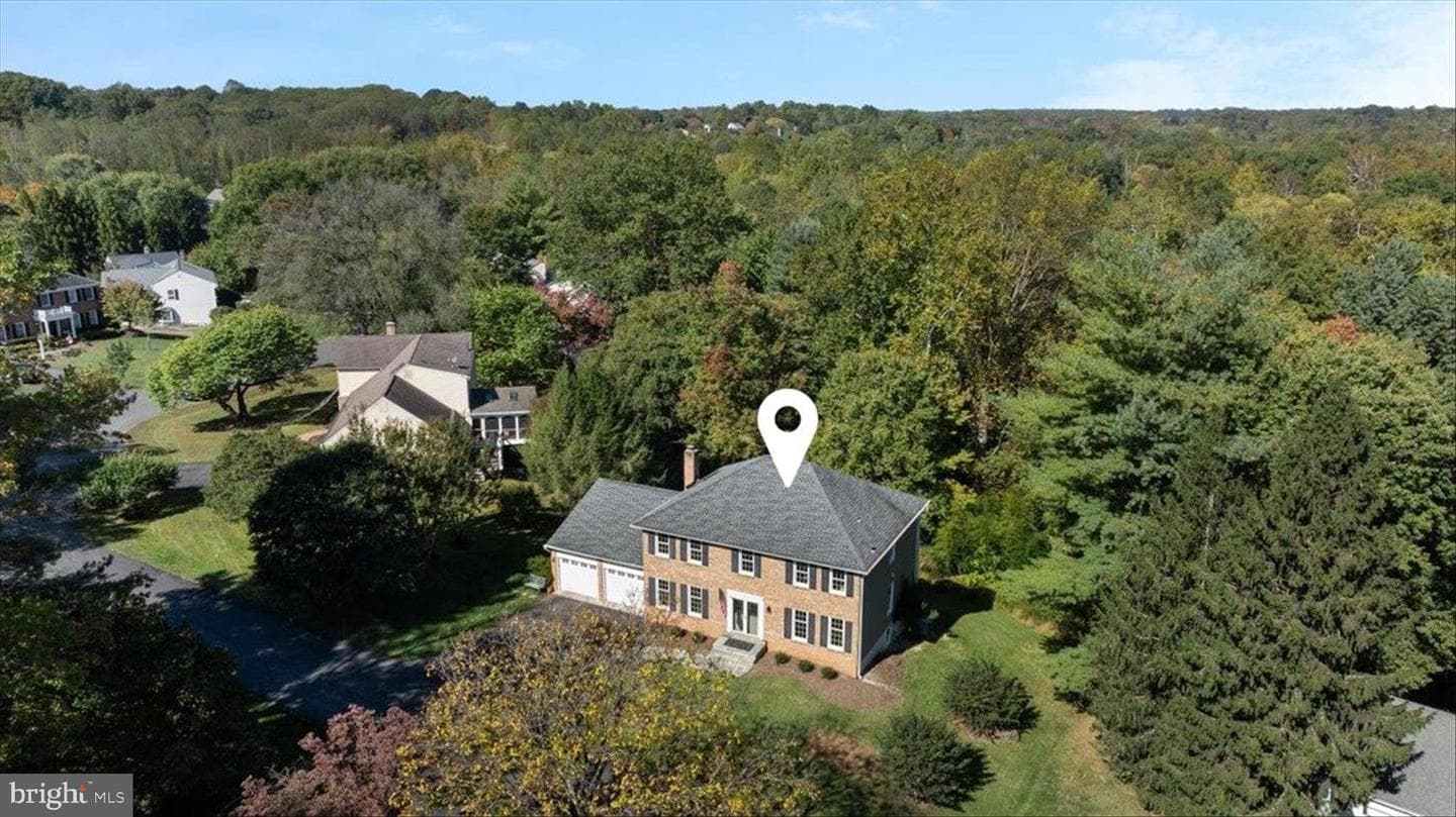 9910 Chase Hill Court photo 44