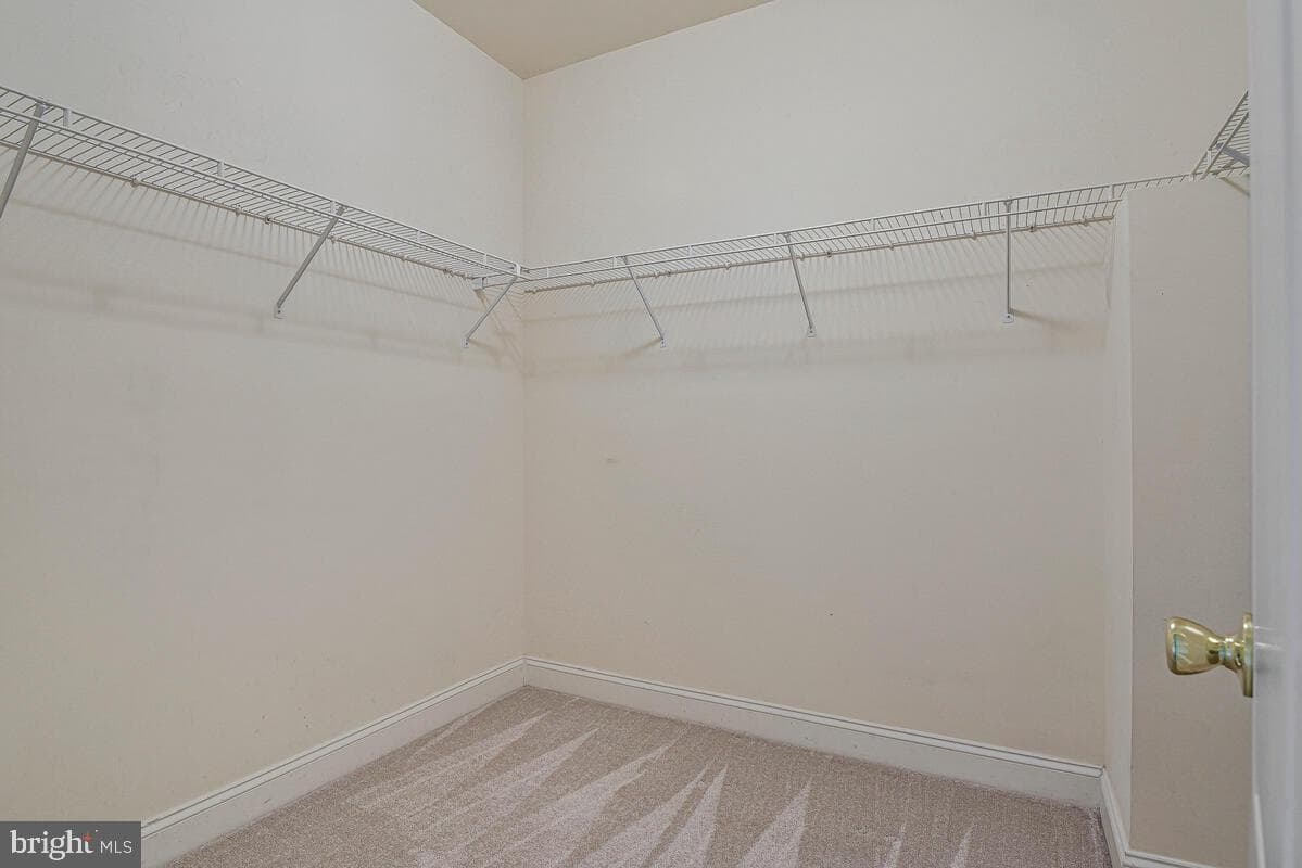 8045 Gatehouse Road #17 photo 25