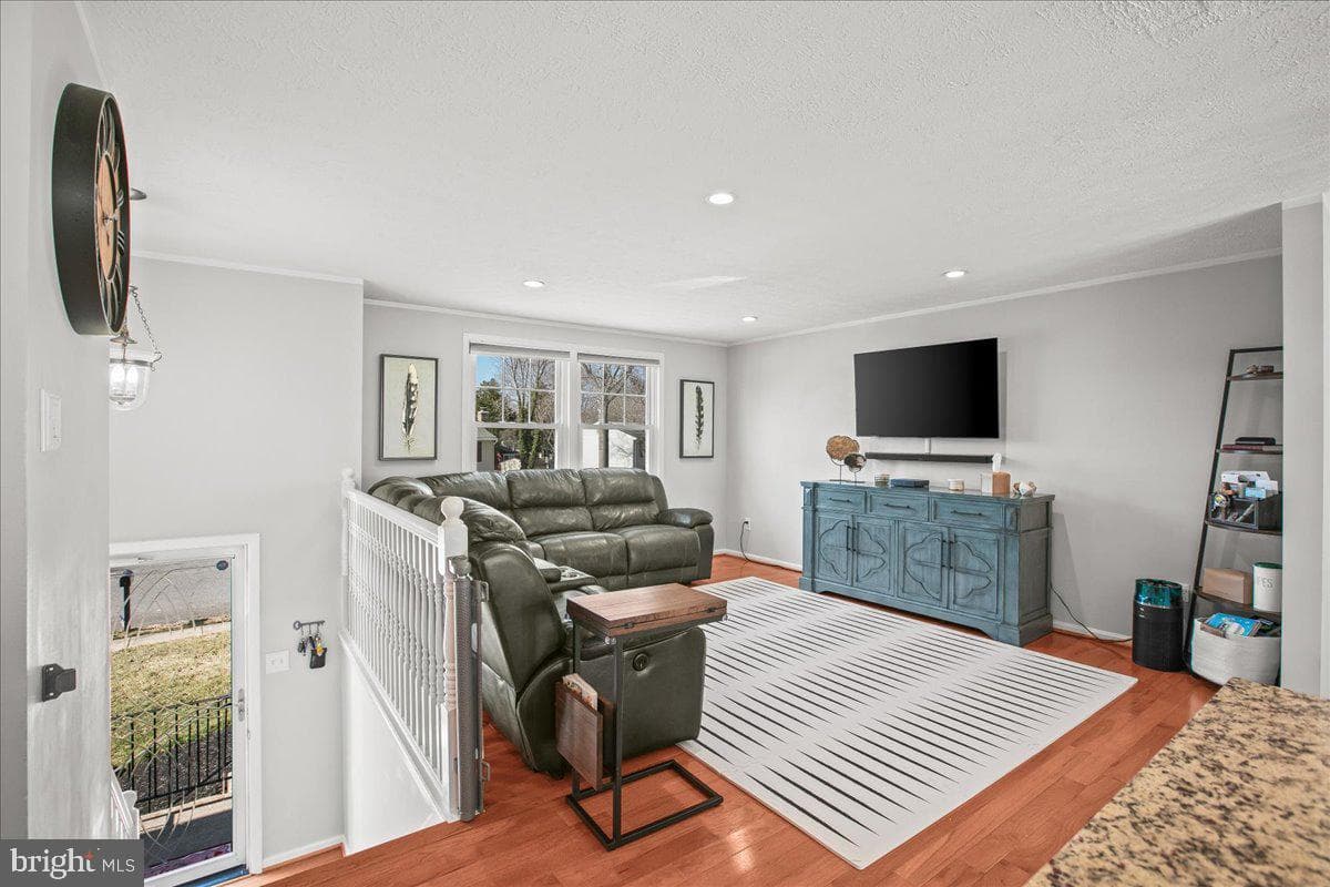 5829 Parakeet Drive photo 3