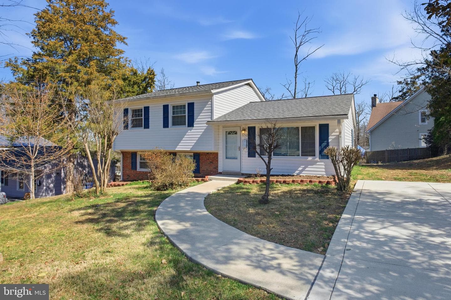 5719 La Vista Drive
