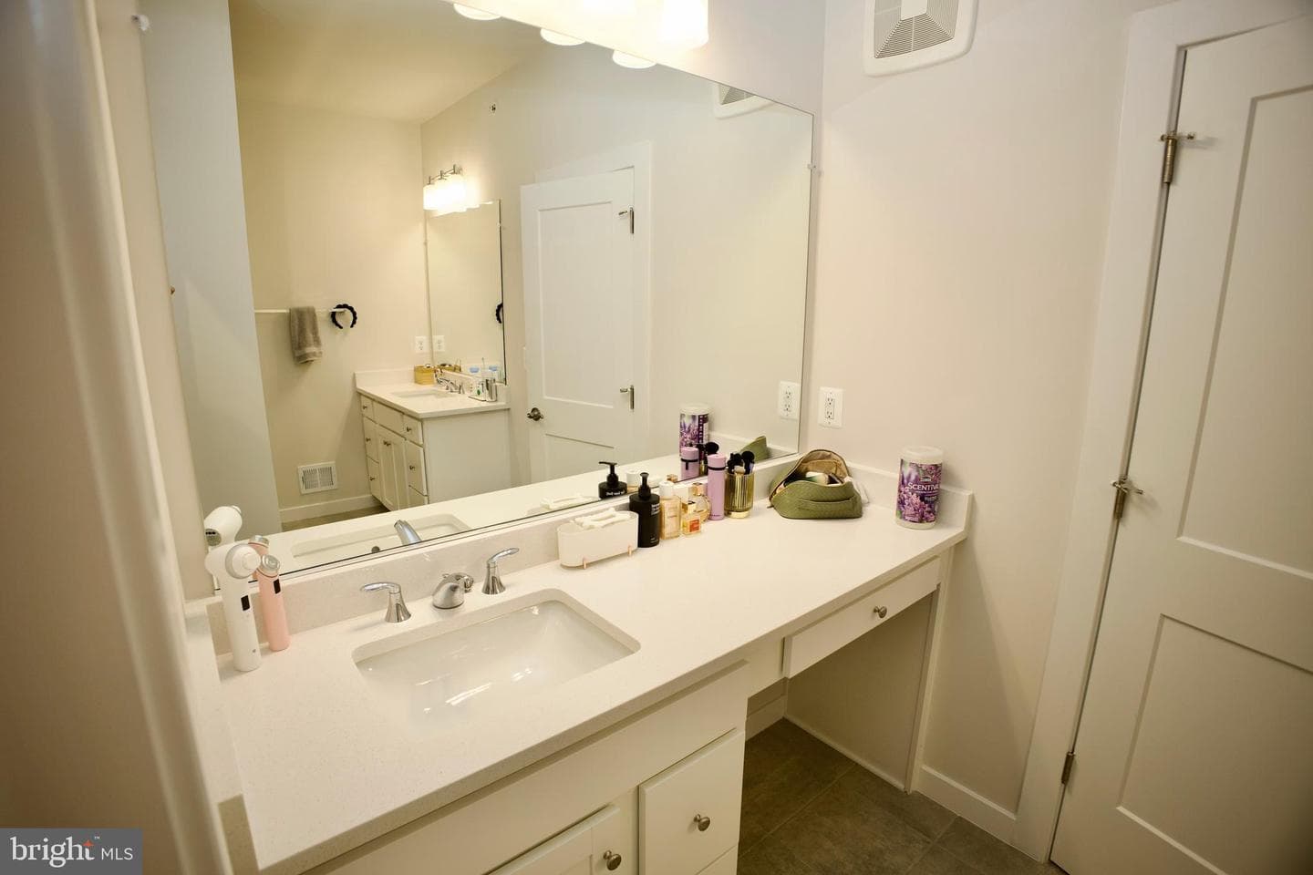 4619 Olivine Drive photo 20