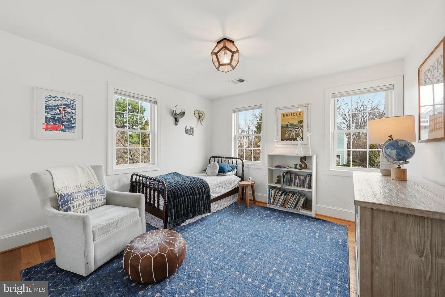 370 Holmes Drive NW photo 46