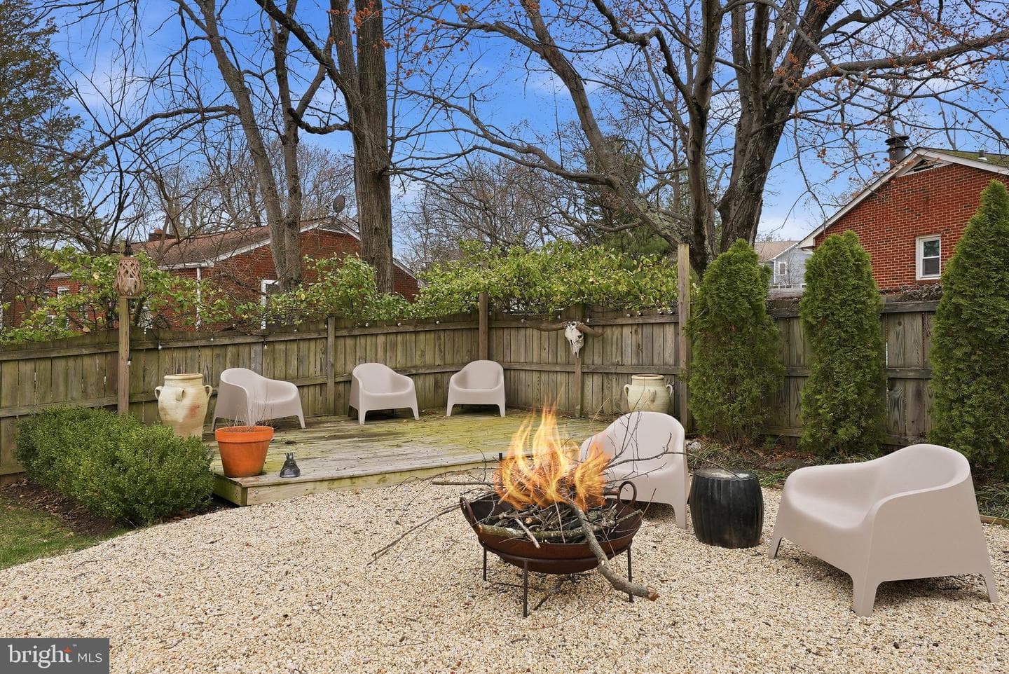 370 Holmes Drive NW photo 57