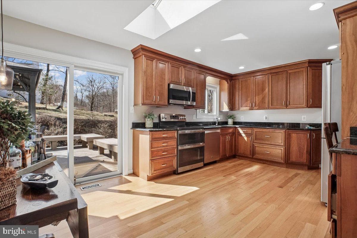 3268 Fox Mill Road photo 2
