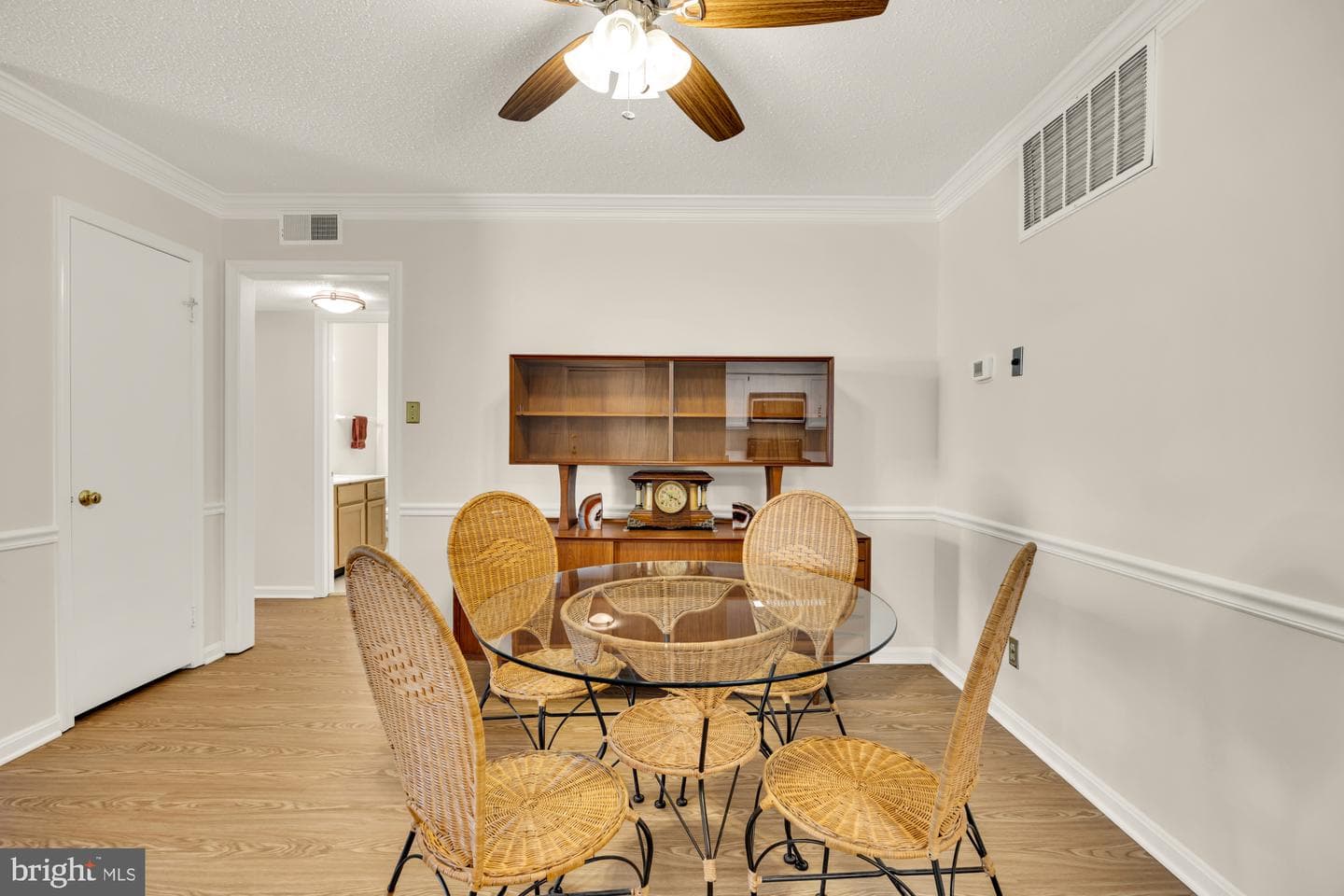 3117 Patrick Henry Dr # 430 photo 7