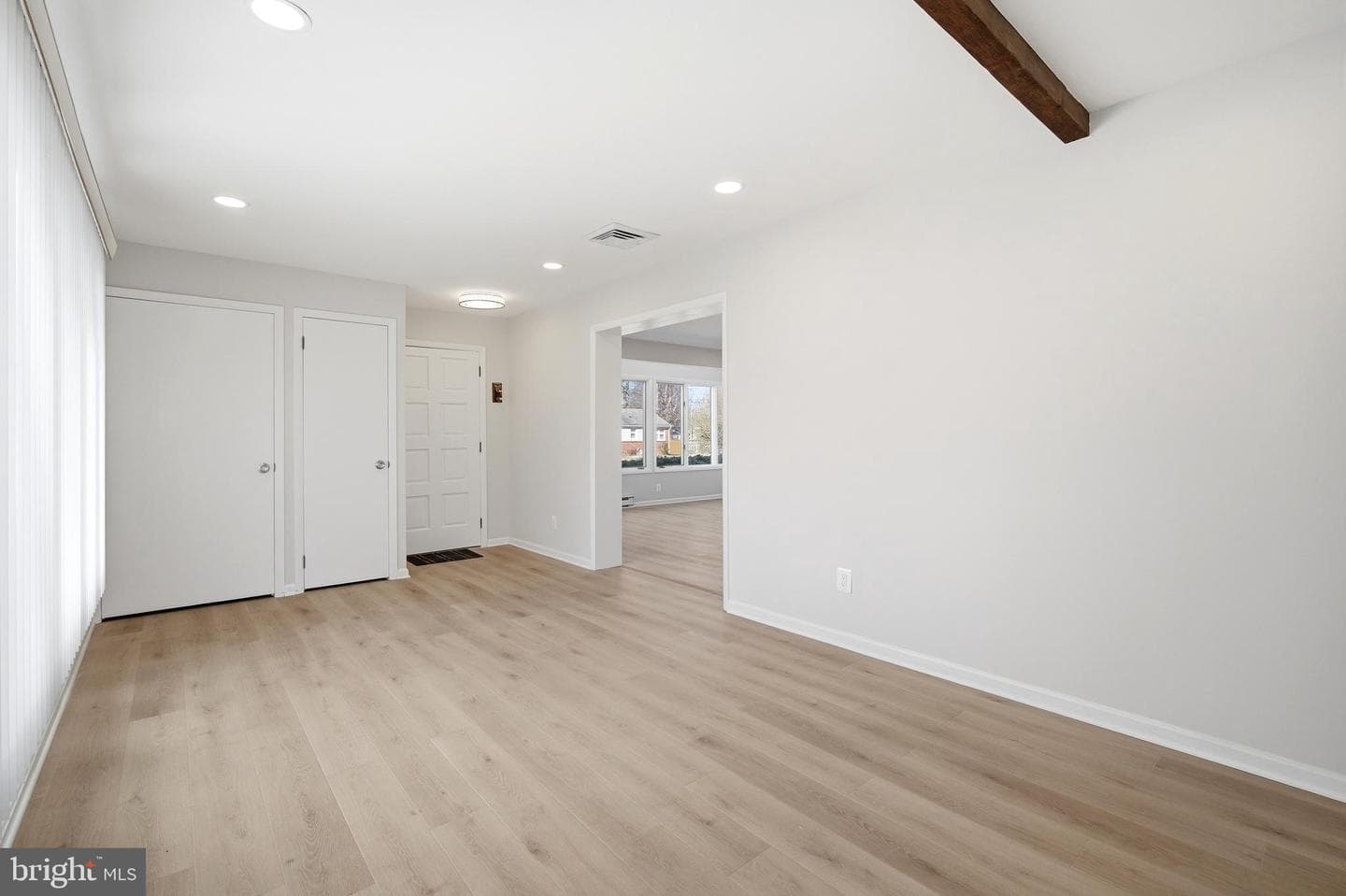 7917 Ashton Street photo 25