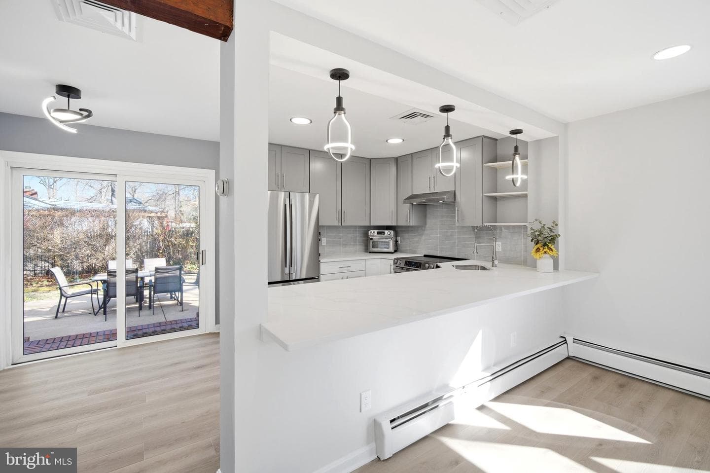 7917 Ashton Street photo 3