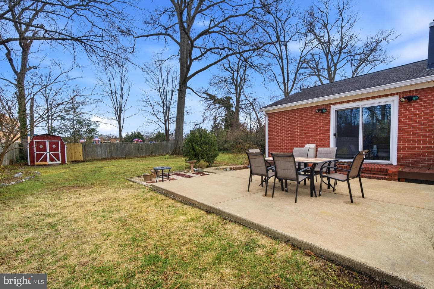 7917 Ashton Street photo 48
