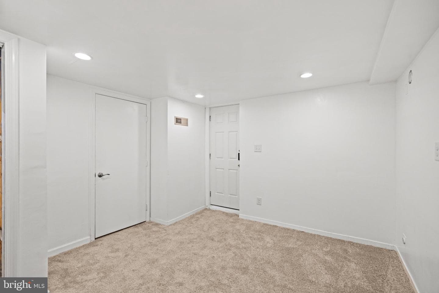 7213 Tyler Avenue photo 27