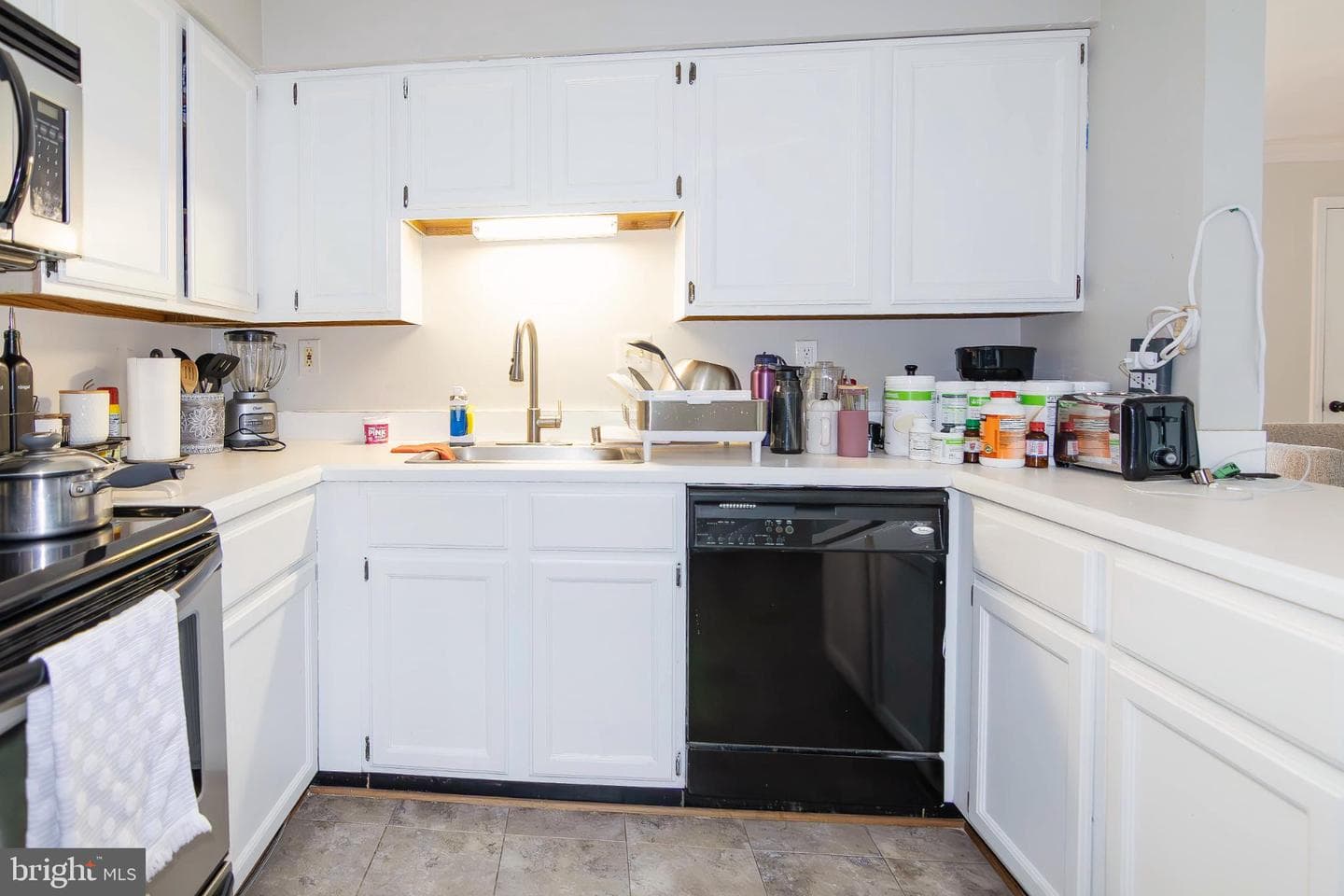 3125 Patrick Henry Drive #230 photo 7
