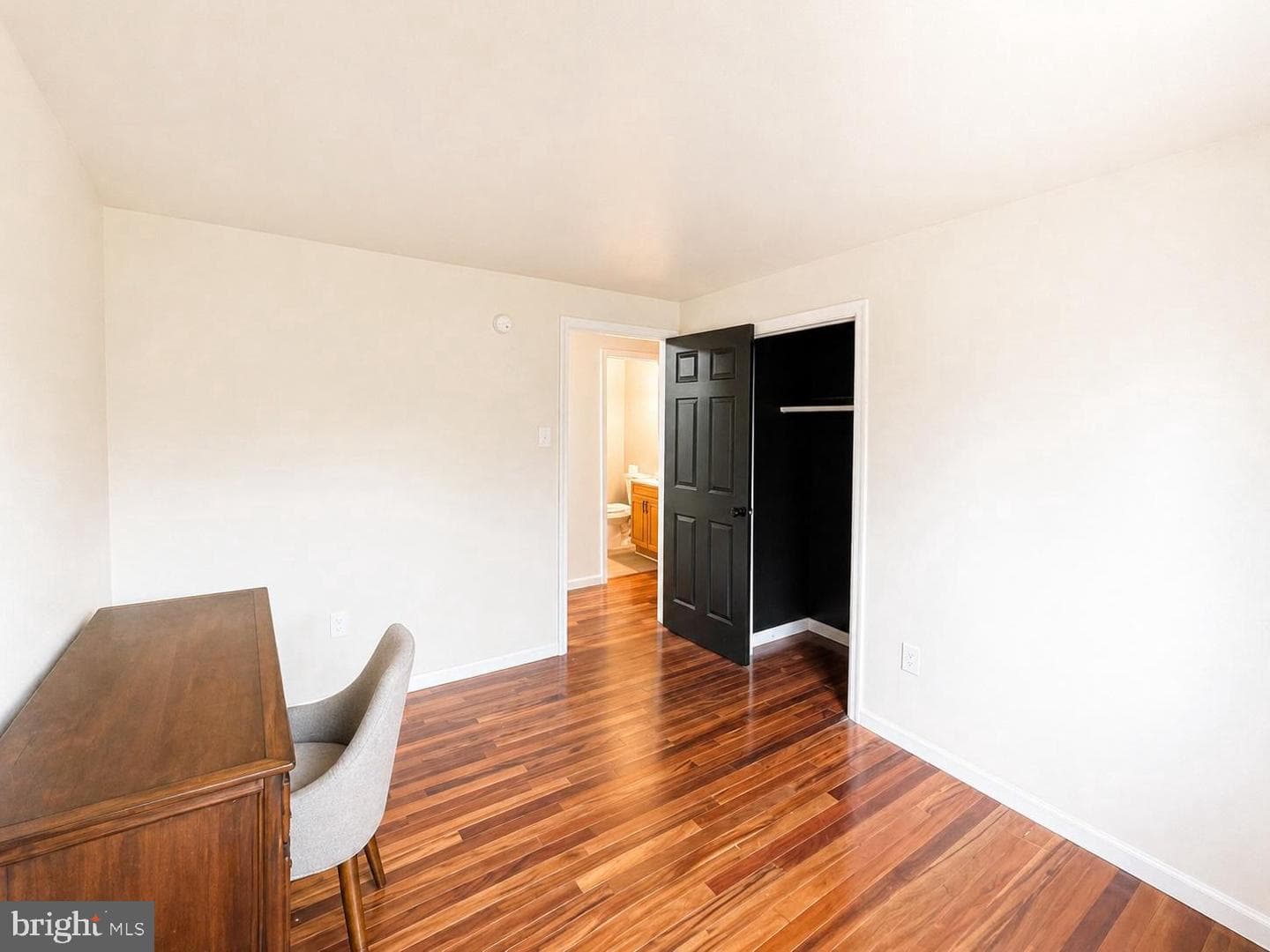 8036 Saint Annes Court photo 17
