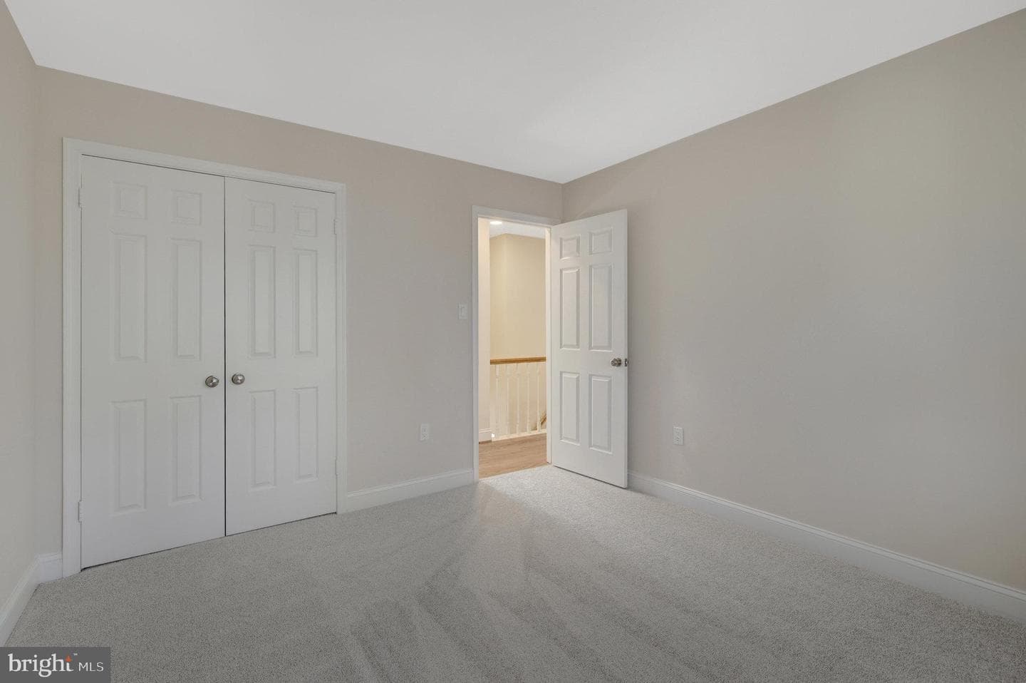 7820 Antiopi Street photo 41