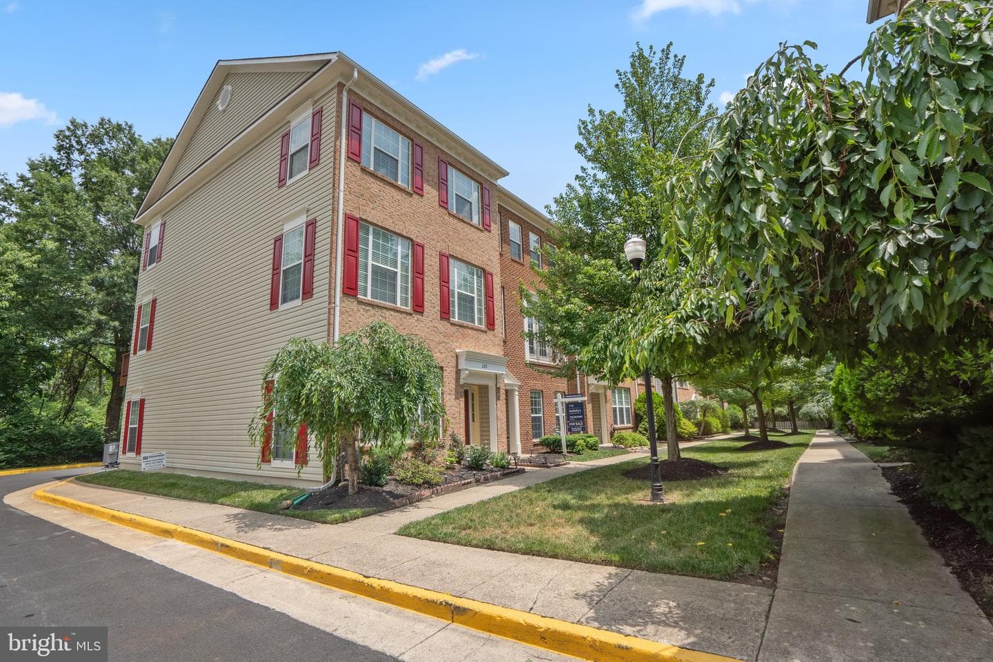 2313 Huntington Station Court photo 65
