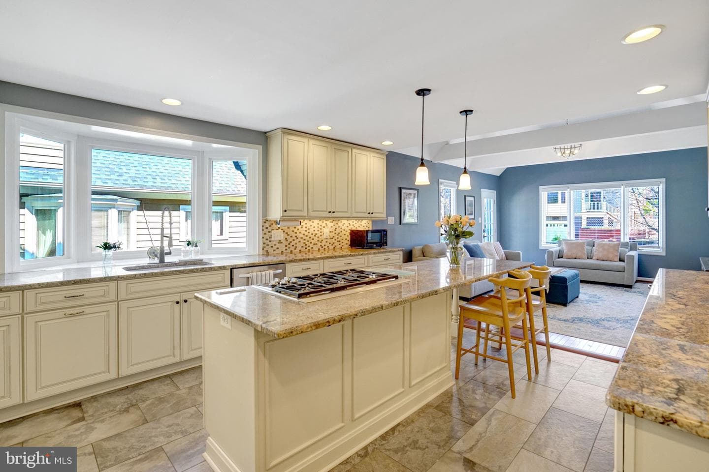 2008 Swan Terrace photo 24