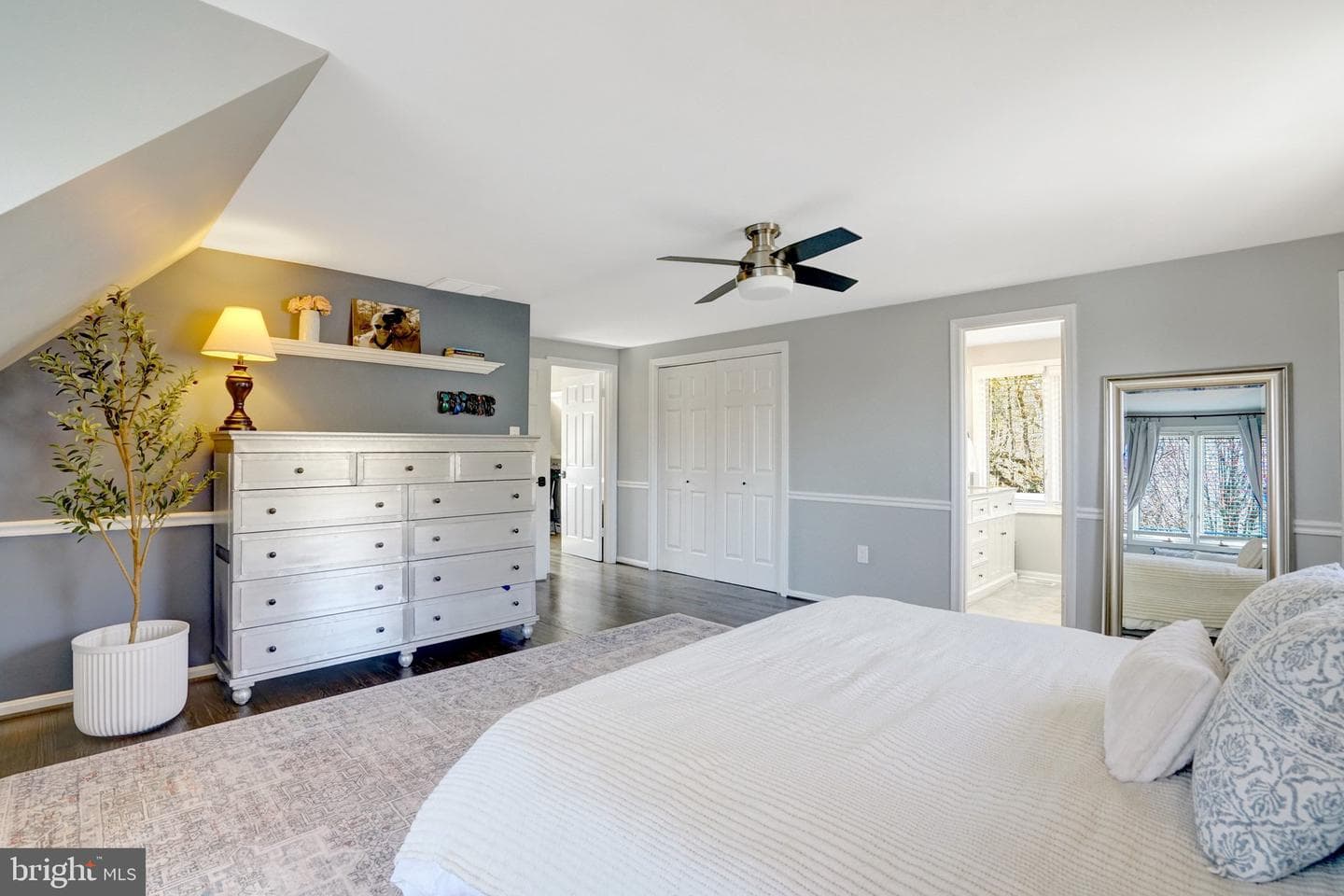 2008 Swan Terrace photo 53
