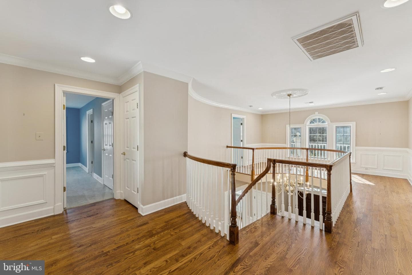 7700 Leeds Manor Court photo 21