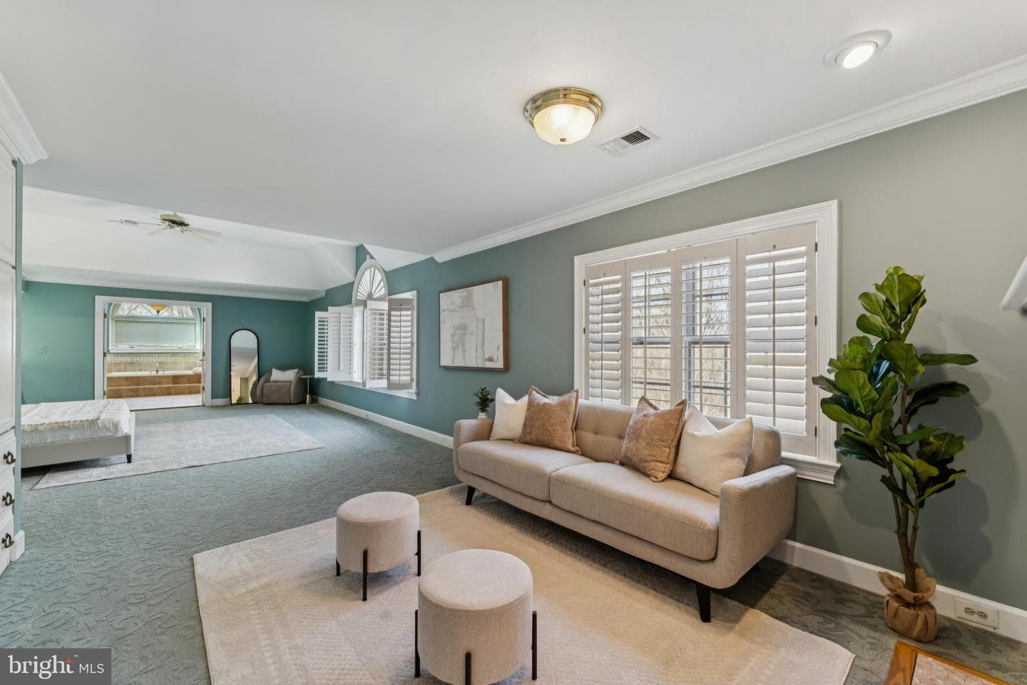 7700 Leeds Manor Court photo 25