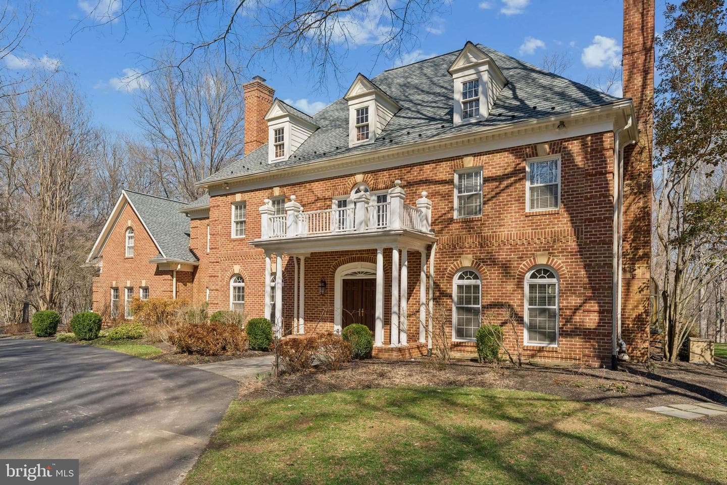 7700 Leeds Manor Court photo 3