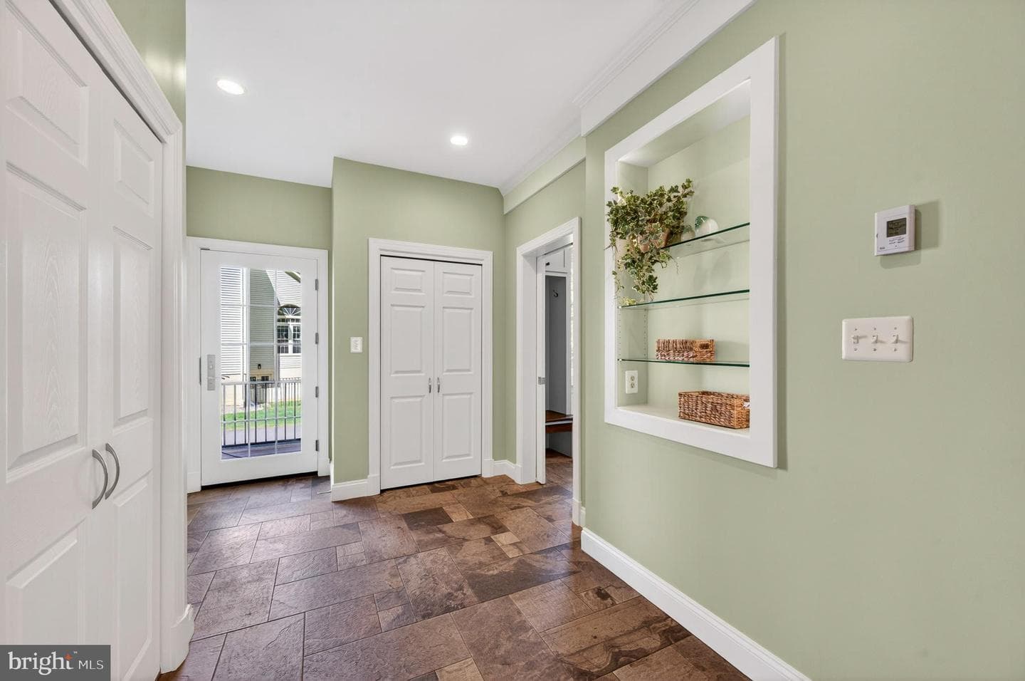 6488 Lake Meadow Drive photo 32