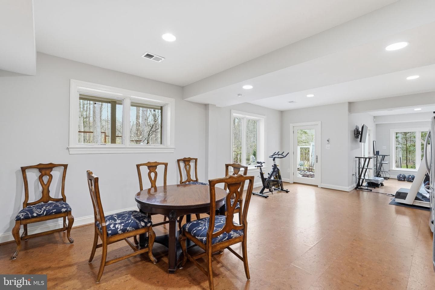 182 River Park Drive photo 45