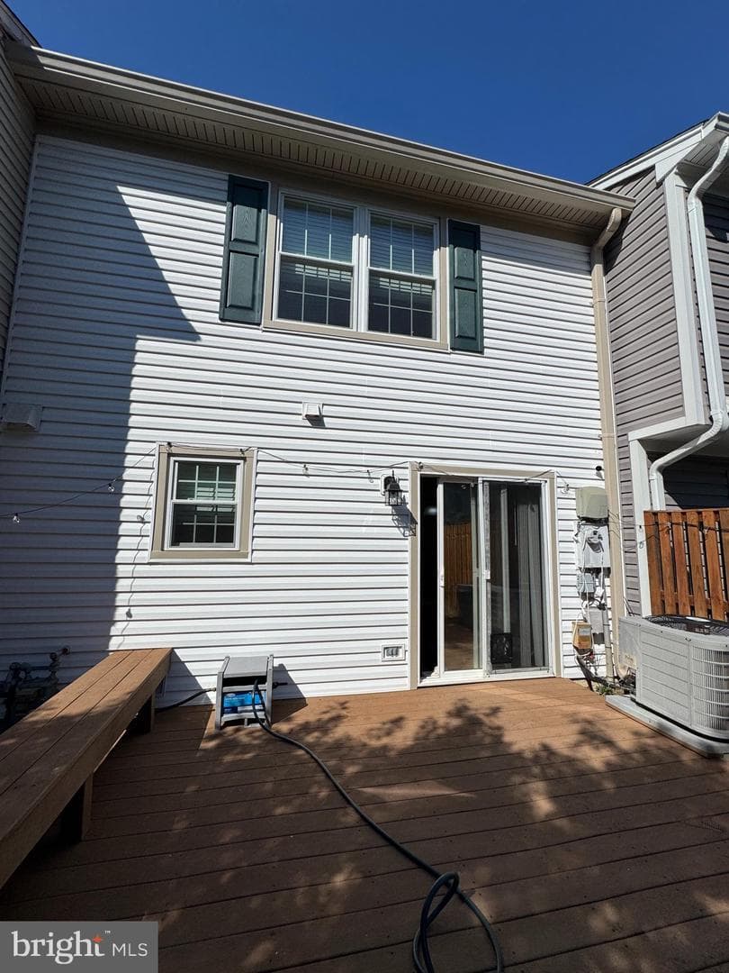 7761 Wolford Way photo 12