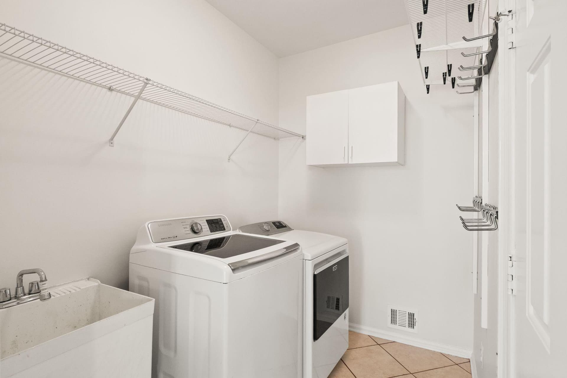 5105 Whisper Willow Drive photo 30