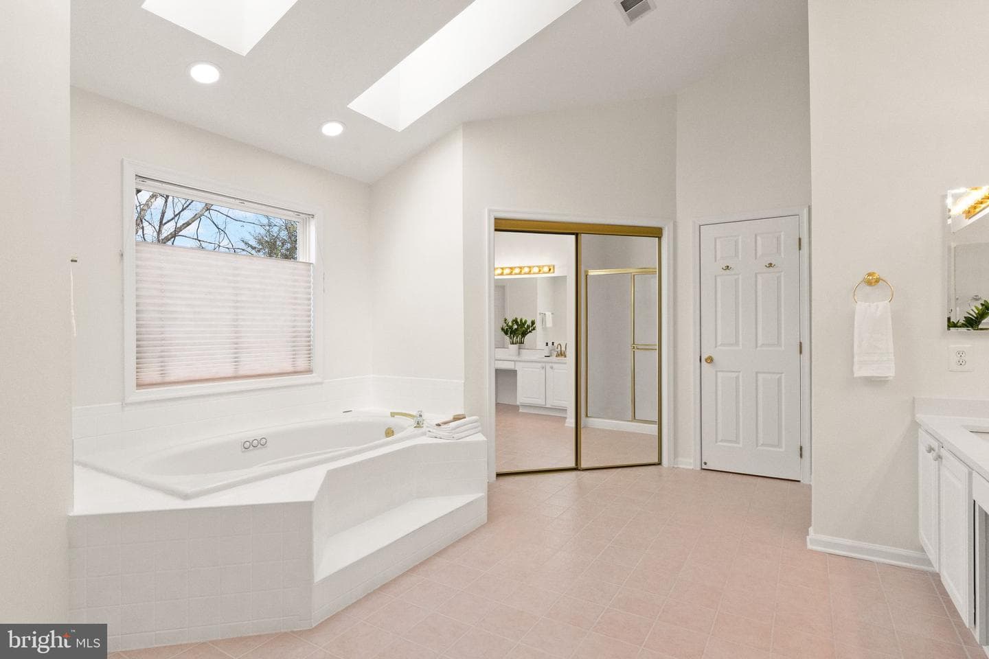 5105 Whisper Willow Drive photo 41