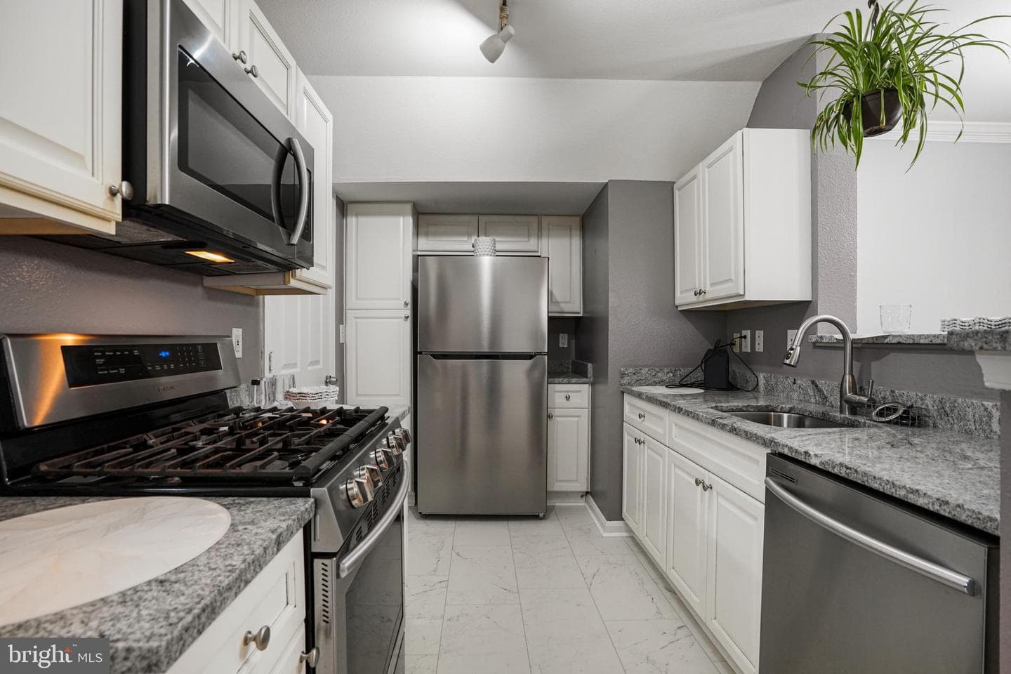 12804 Fair Briar Lane photo 14