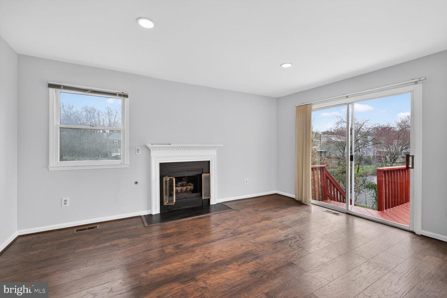 7108 Lake Cove Drive photo 11