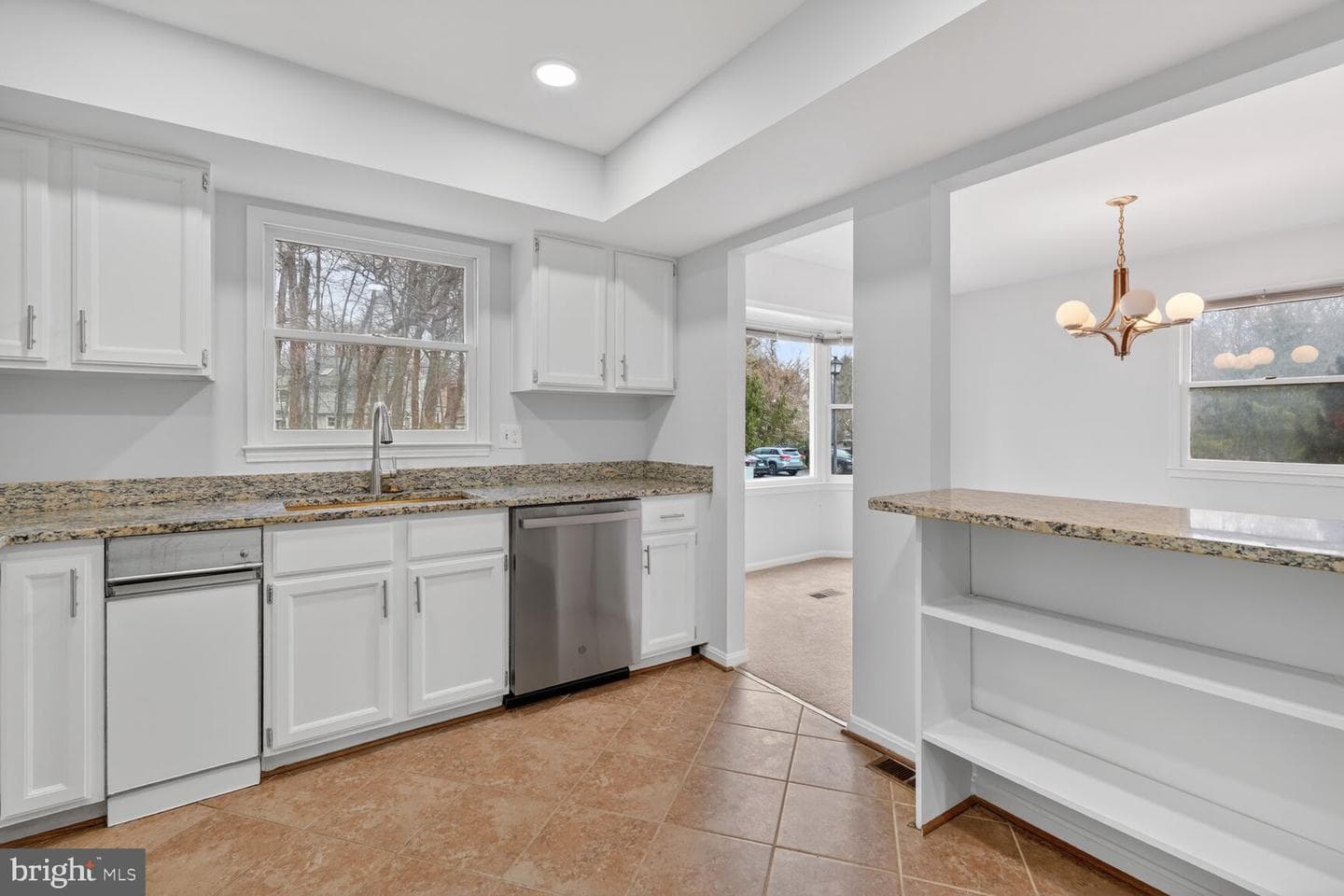 7108 Lake Cove Drive photo 9