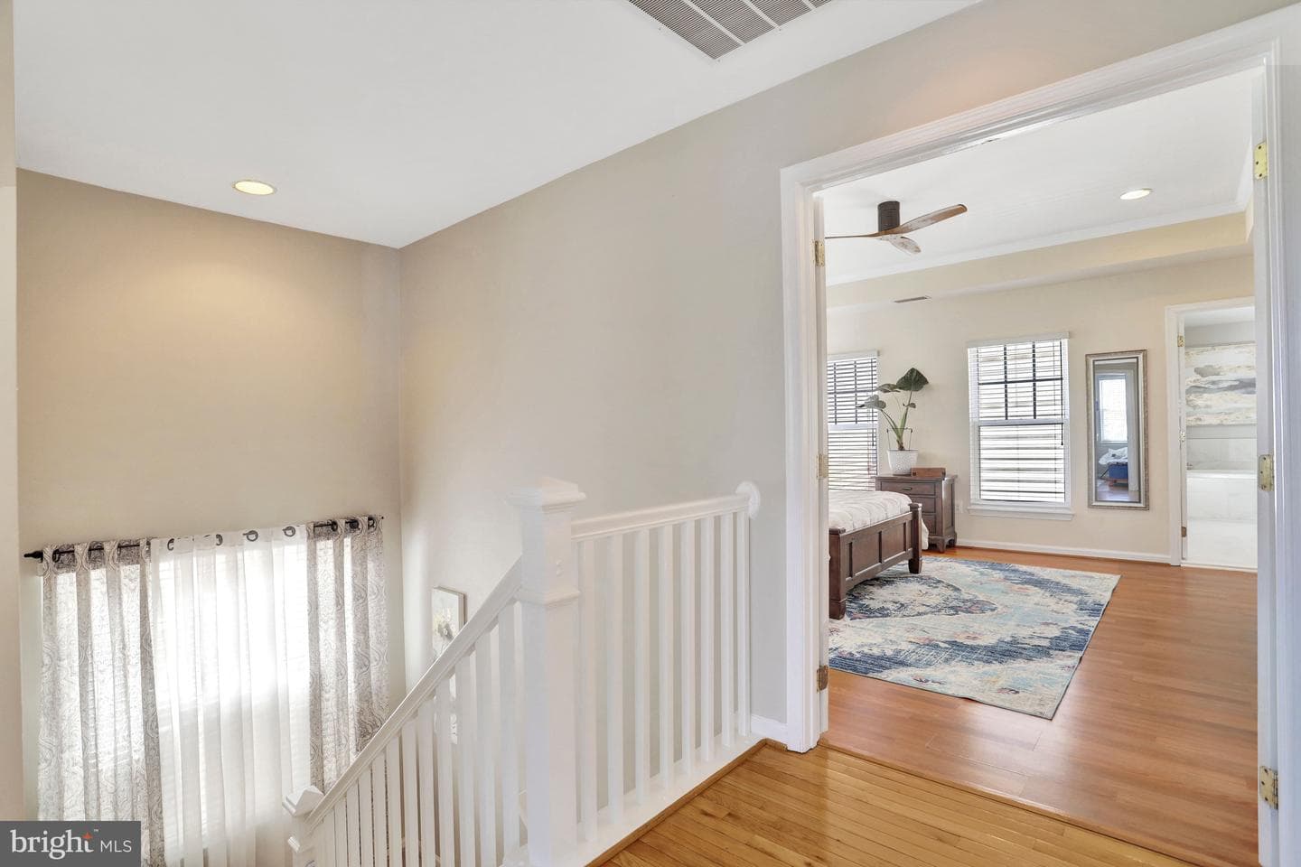 7768 Grandwind Drive photo 32