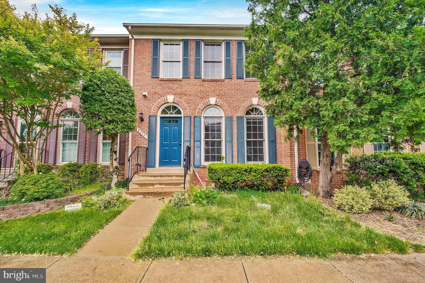 6274 Walkers Croft Way, Alexandria