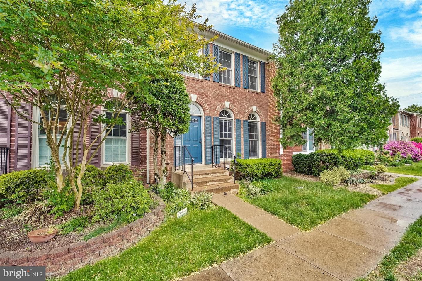 6274 Walkers Croft Way, Alexandria