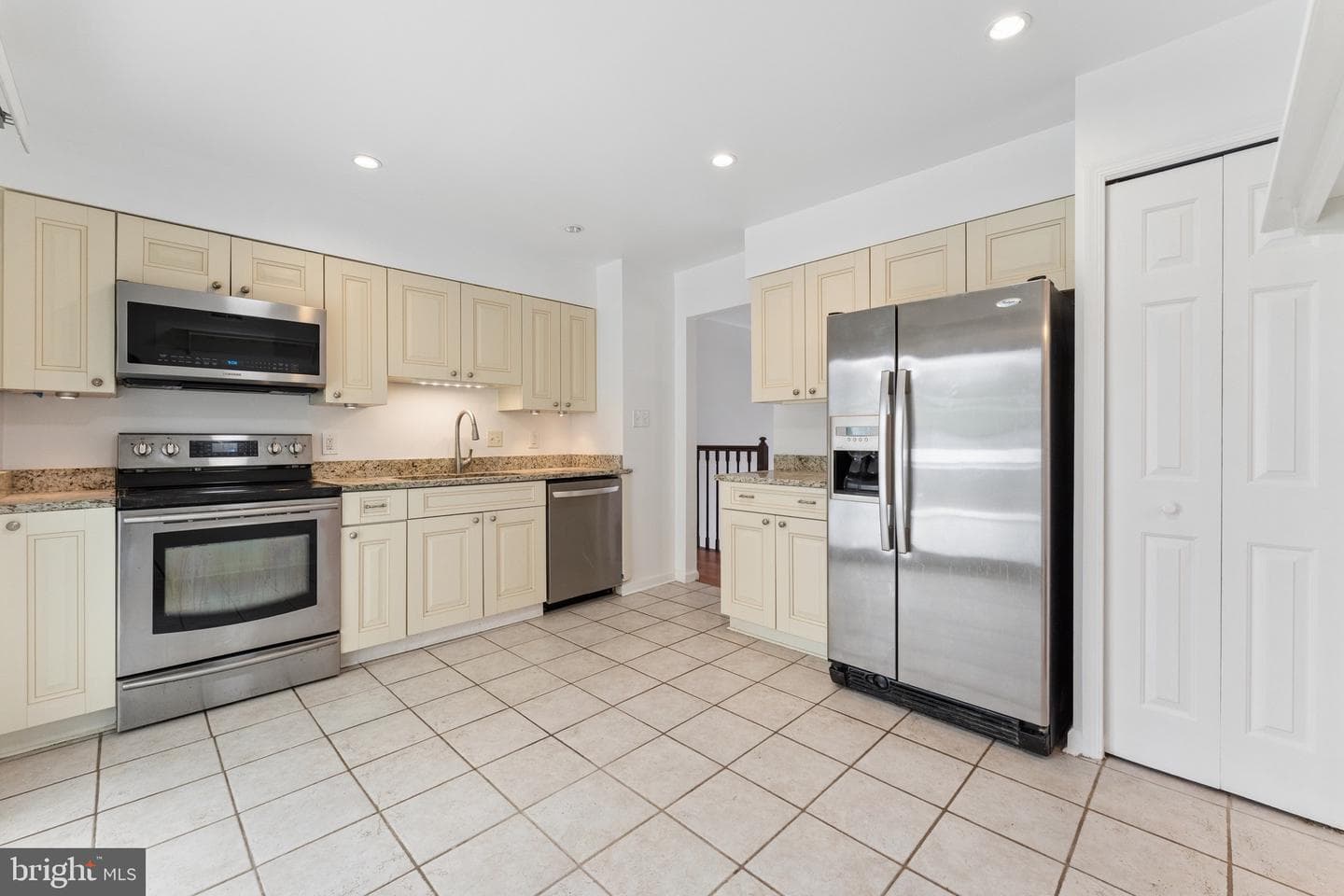 8910 Spur Road photo 13