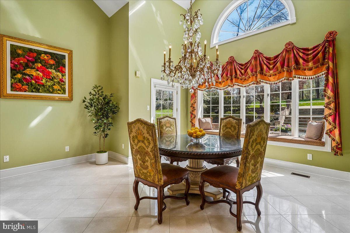 8013 Greenwich Woods Drive photo 57