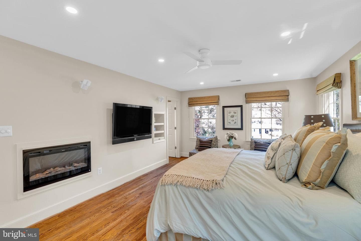 7317 S View Court photo 31
