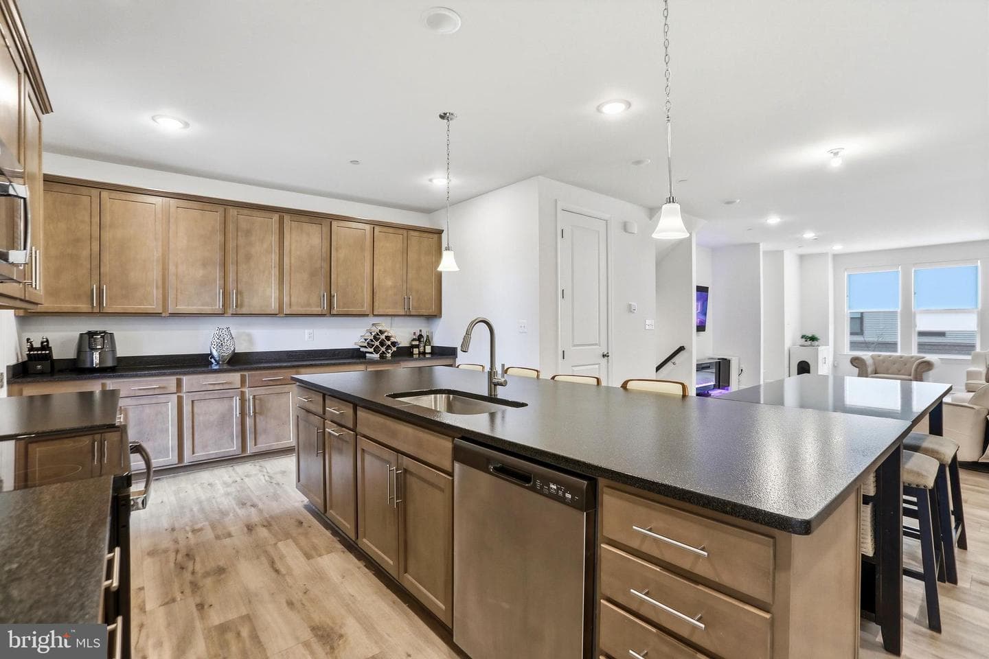 4965 Longmire Way photo 7